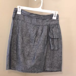 gray skirt
